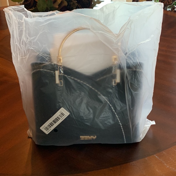 Free w/$15 purchase - Picture 7 of 7